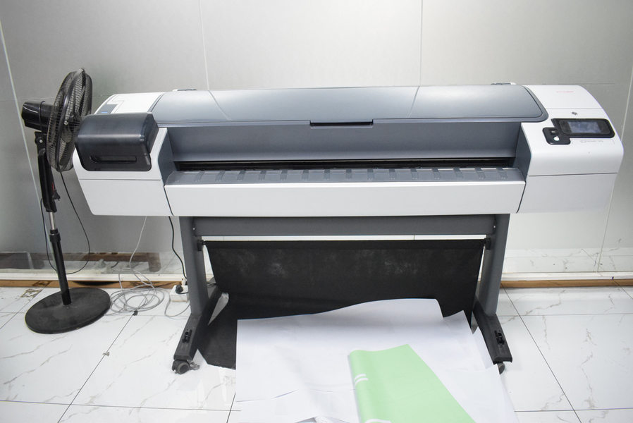 GUANGZHOU YM PACKAGE PRODUCTS CO.,LTD. línea de producción del fabricante