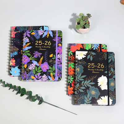 Cuaderno de diario personalizado favorito de los estudiantes con opción de personalización de arte de portada